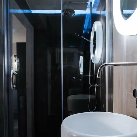56sqm 2 Bedroom, 1 Private Bathroom In Centru Oraş Apartament Salonic